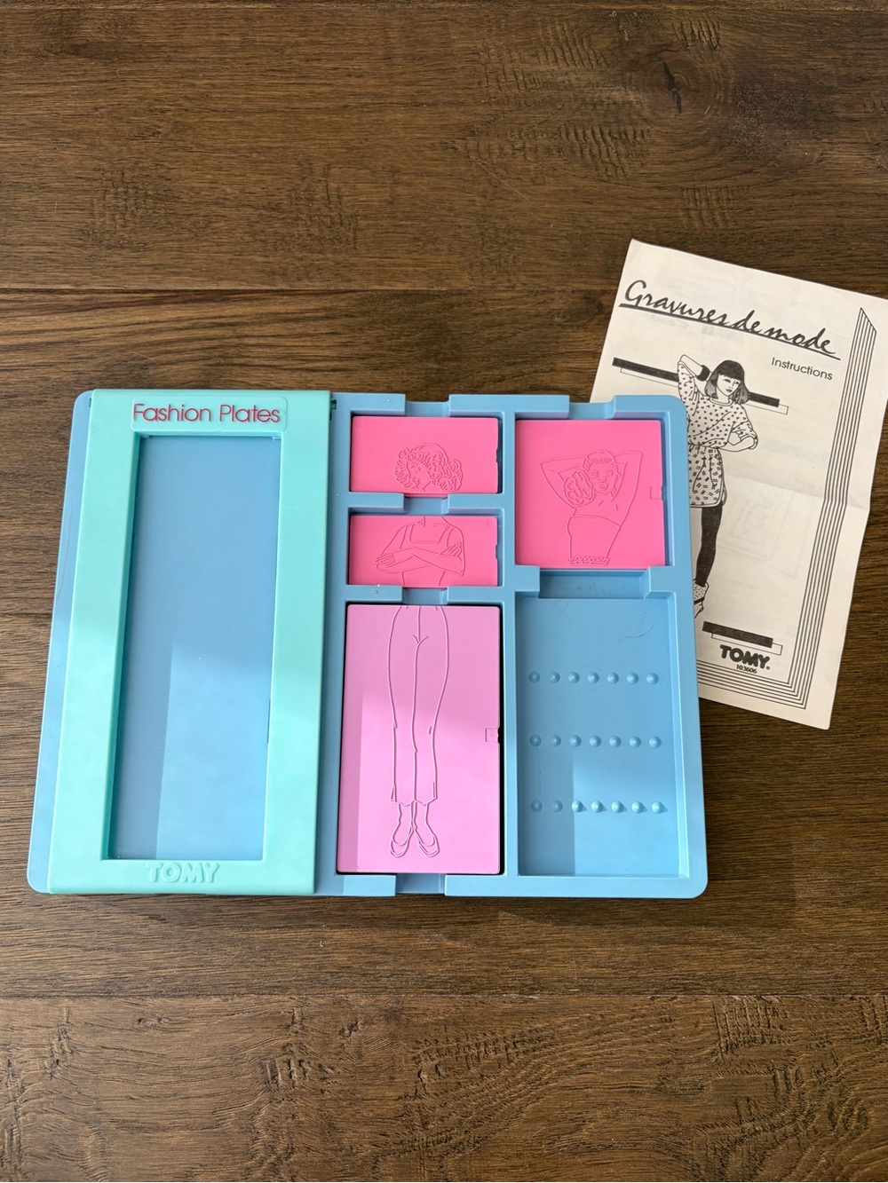 VINTAGE TOMY FASHION PLATES ✨